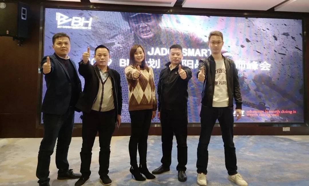 2.webp.jpg 2.webp.jpg